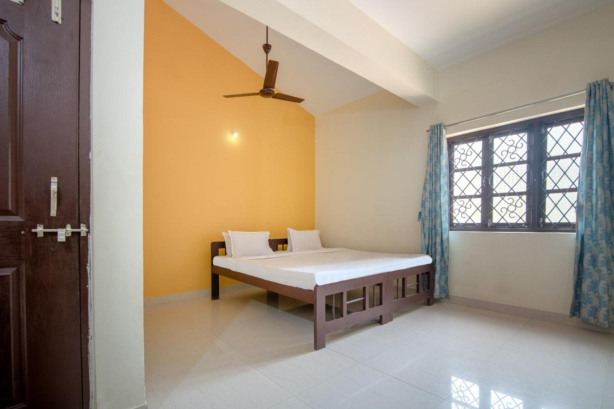 Spot On Ps Guest House Calangute Εξωτερικό φωτογραφία