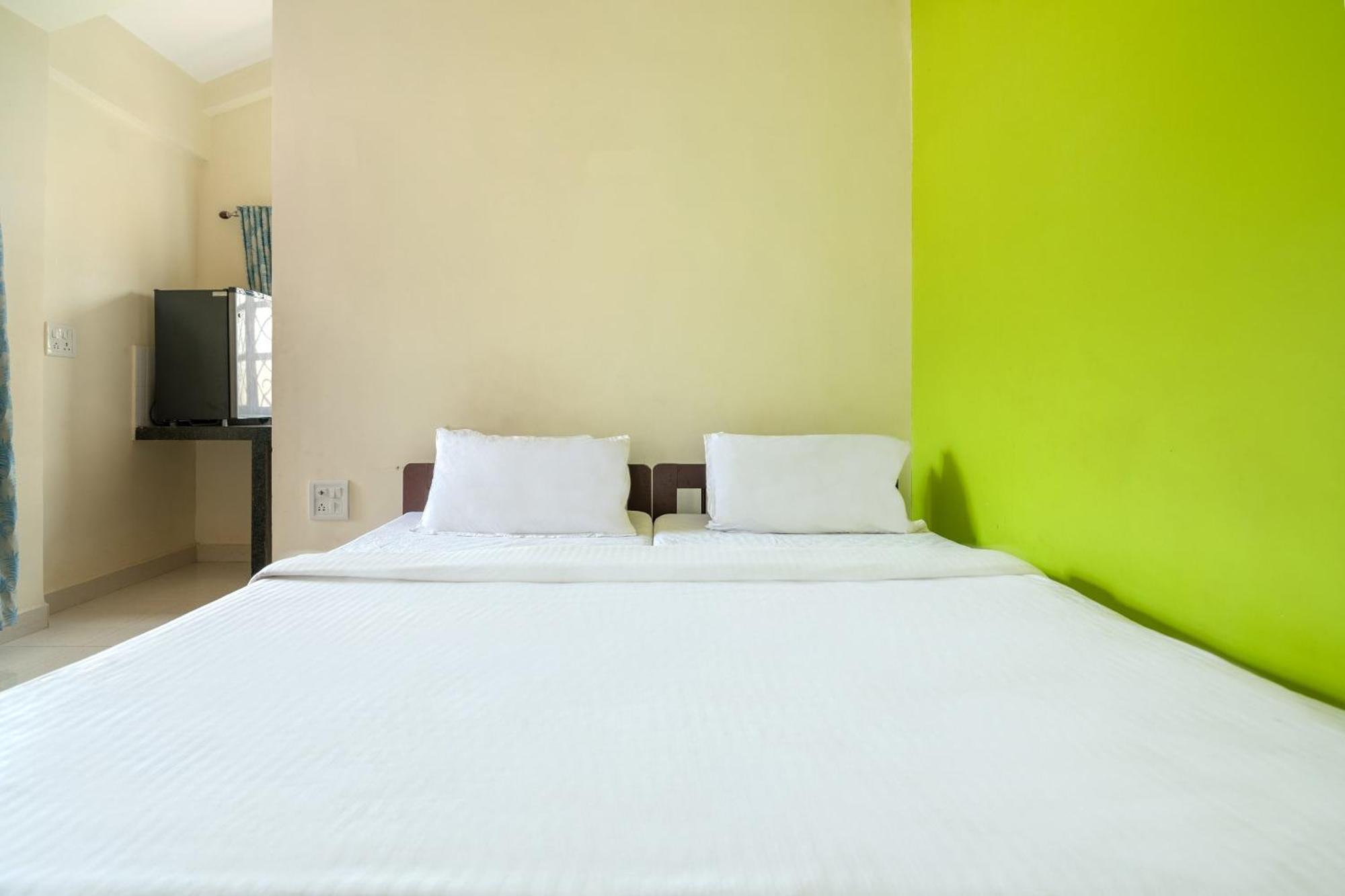 Spot On Ps Guest House Calangute Εξωτερικό φωτογραφία