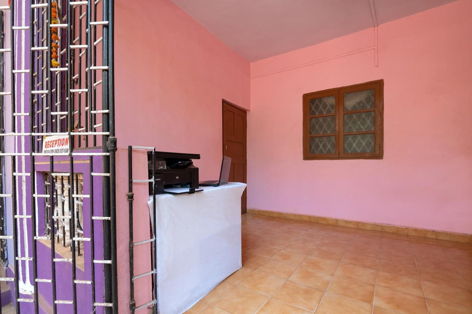 Spot On Ps Guest House Calangute Εξωτερικό φωτογραφία