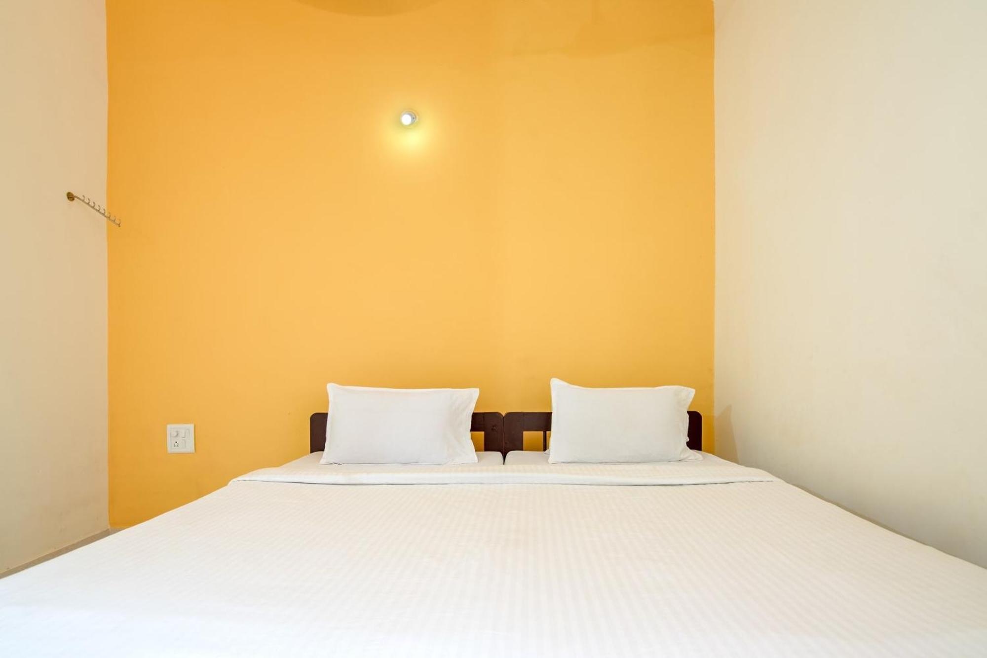Spot On Ps Guest House Calangute Εξωτερικό φωτογραφία